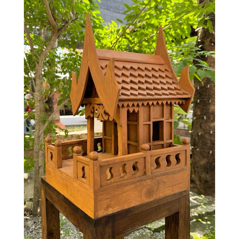 ศาลเจ้าที่ ศาลตายายไม้สัก ศาลไม้ ศาลพระภูมิ สีสักทอง สูง 45 x กว้าง 25 x ยาว 35 cm.